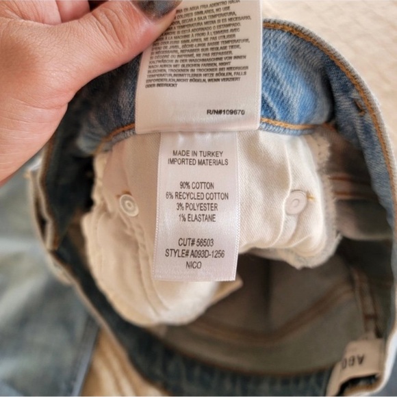 AGOLDE Nico High Rise Slim Fit Button Fly Jeans - Picture 7 of 7